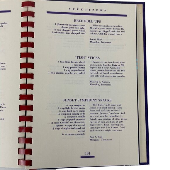 Memphis in May International Festival Cookbook Hardcover Spiral 1989 Tennessee - Picture 14 of 14